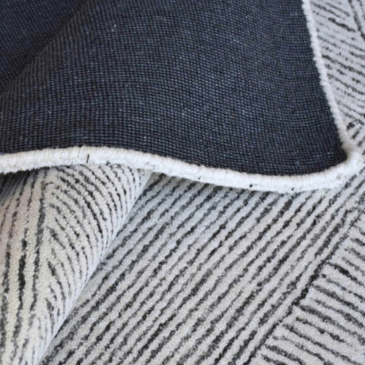 Ivory & Gray Geometric Wool Rug