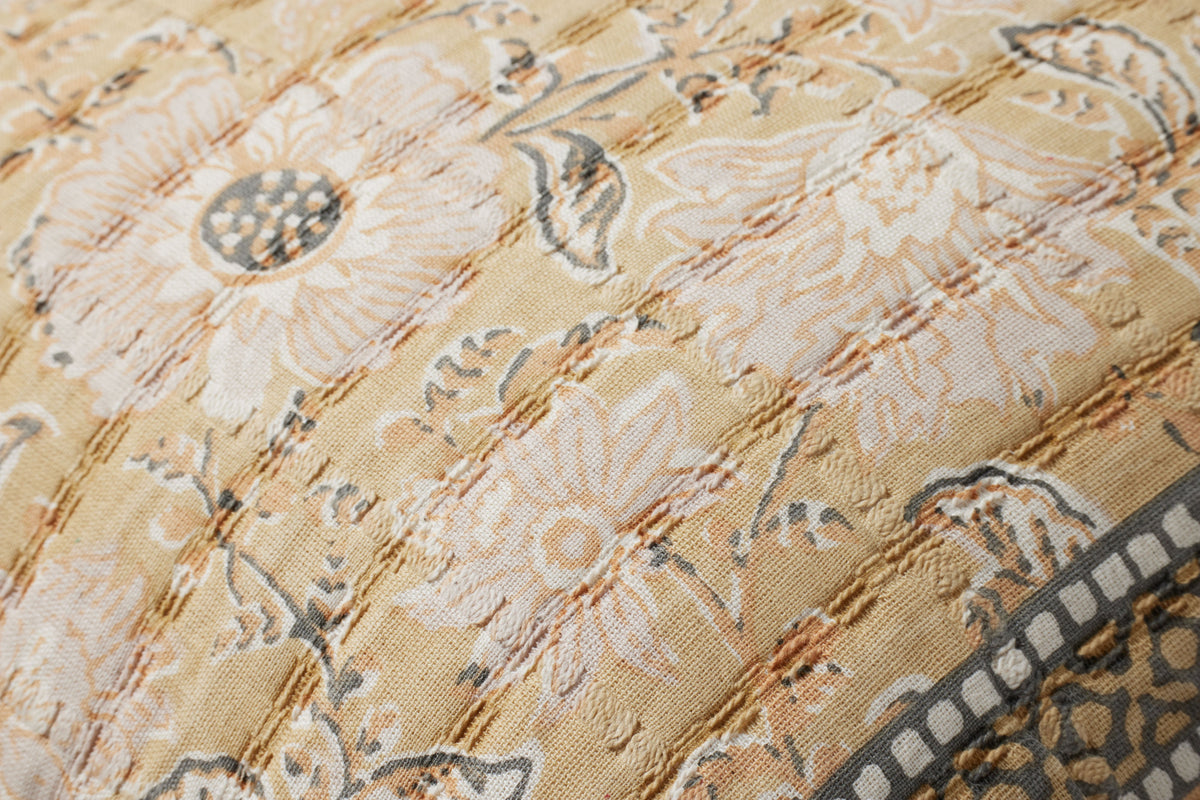 Wheat / Multi 16'' x 26'' Pillow