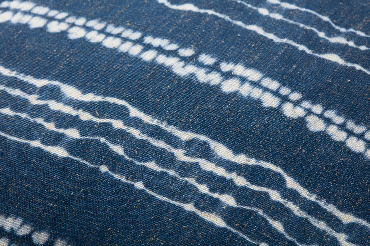 Indigo / Ivory 20 x 20 x 12 Pouf