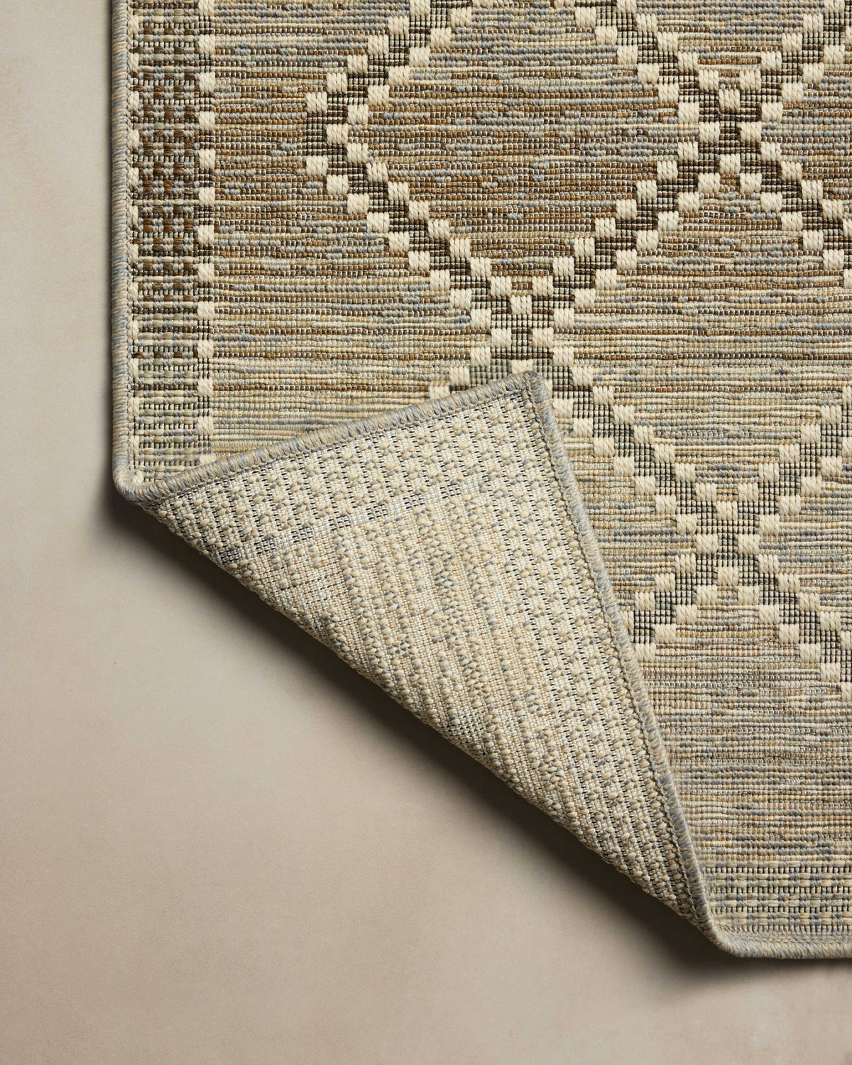 Loloi Indoor/Outdoor Accent Rug
