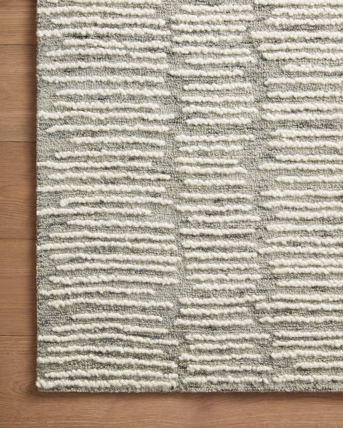 Loloi Hoyt Area Rug