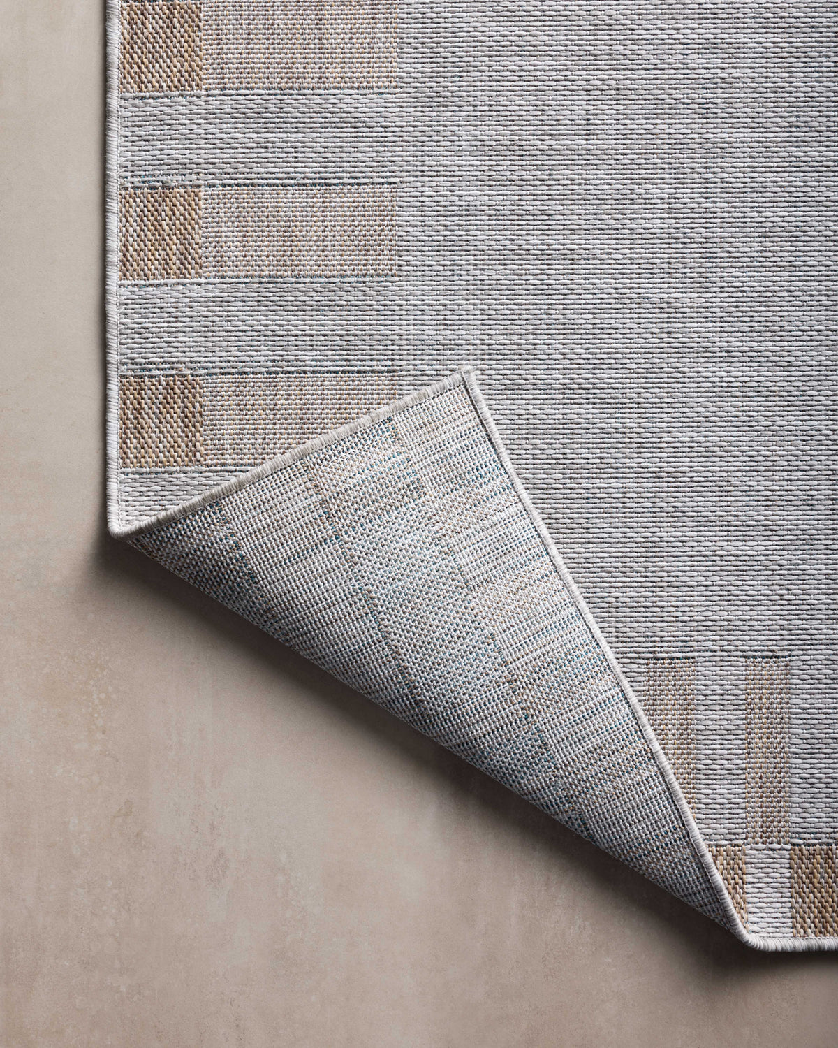 Amber Lewis x Loloi Topanga 18" x 18" Sample Rug