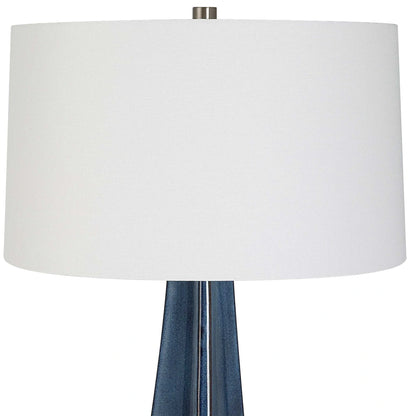 Scalloped Ceramic Table Lamp
