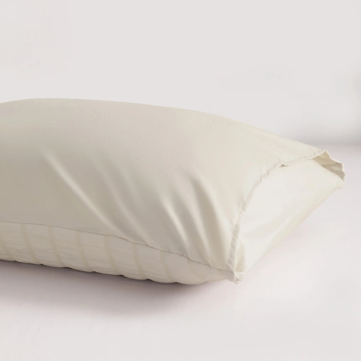 Ntbay Seersucker Duvet Cover Set | Oeko-Tex Certified Textured Microfibre, Zipper & Corner Ties | Eight Colours, Twin to King