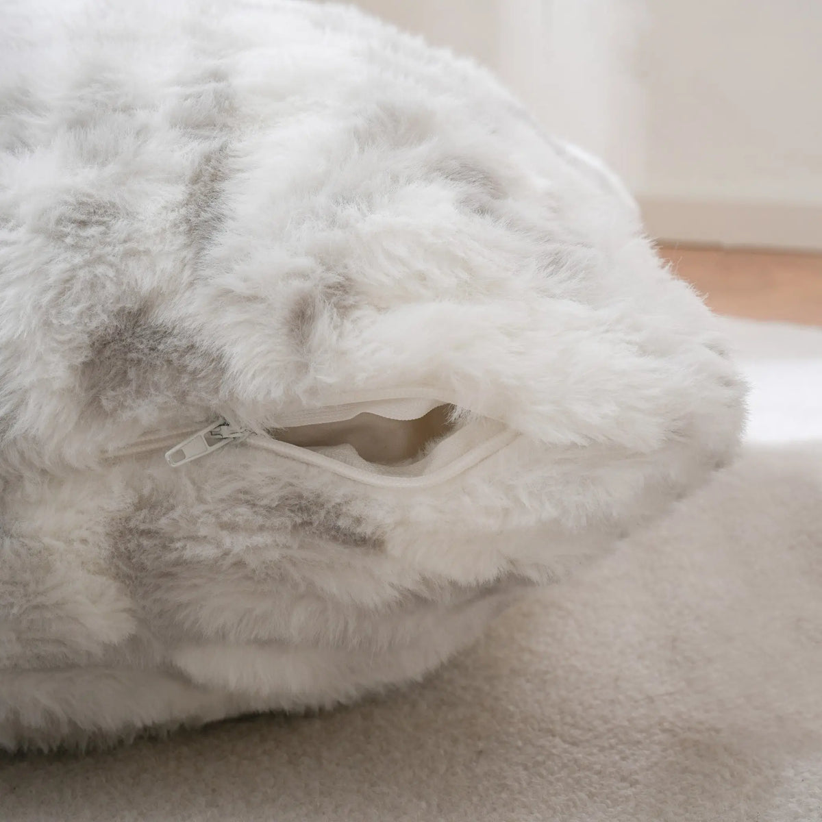 18x18 Soft Grey Faux Rabbit Fur Cushion Cover