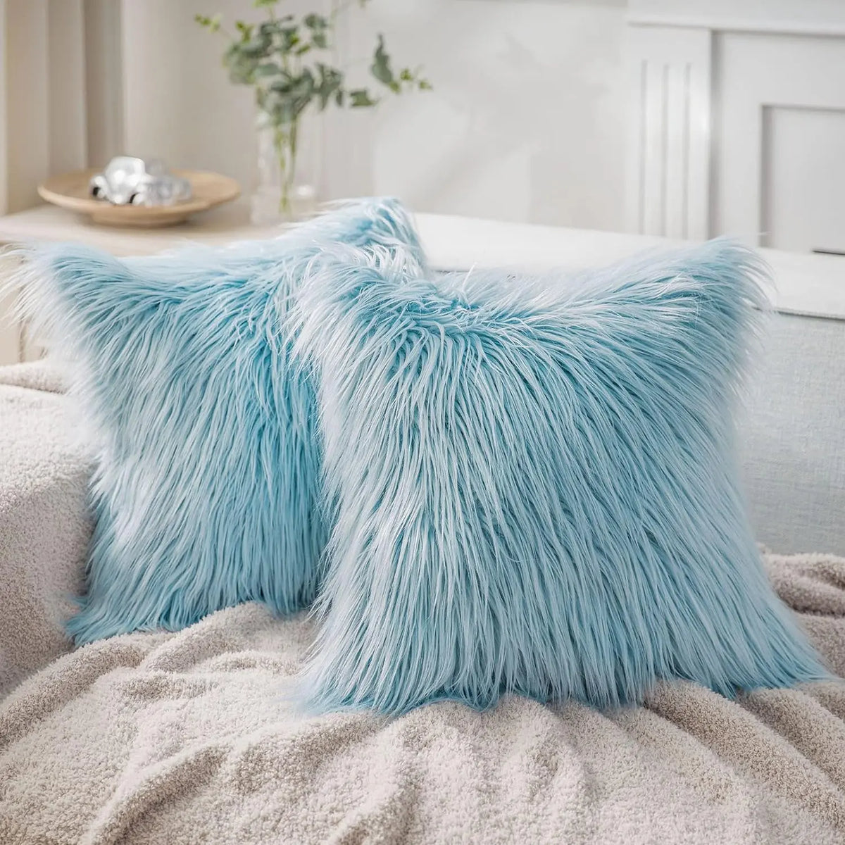 Pack of 2 Faux Fur Throw Pillow Covers - 18X18 Inch, Soft Polyester, Top Grade Materials, Machine Washable, Perfect for All Seasons