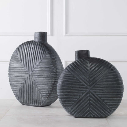 Aged Black Vases Set/2