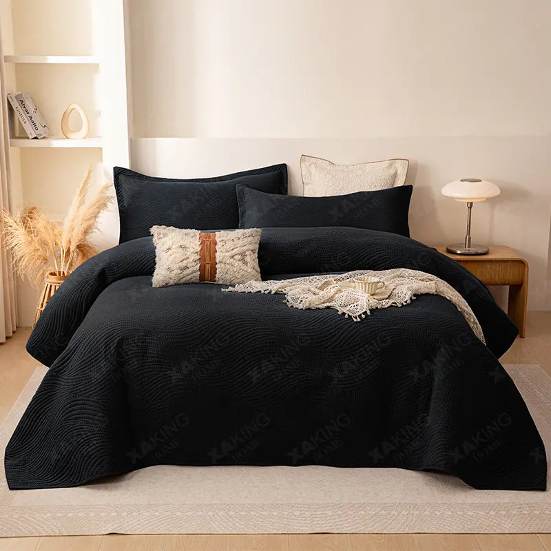 XAKING Classic Contemporary Clean Look Bed Set - Lightweight Soft Ultrasonic Solid Plain All Seasons Comforter, Pillowcases & Twin/Queen/King Duvet Cover Set for Bedroom Decor