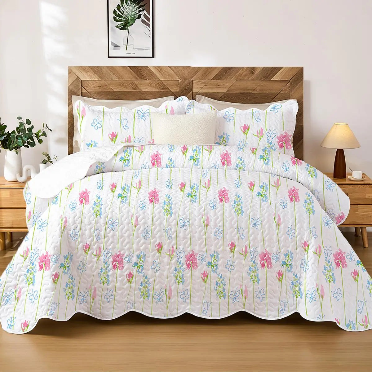 3-Piece Floral Bedding Set - Breathable Quilted Bedspread, Ultra-Thin Garden Floral Design, 3-Side Scalloped Edge
