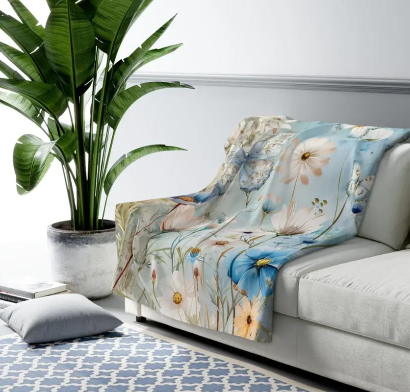 Blue Floral Fleece Butterfly Blanket Blue and White Flower Throw Bed Spread Picnic Blanket Floral Bedspread Nursery Decor Gift Sherpa Fleece
