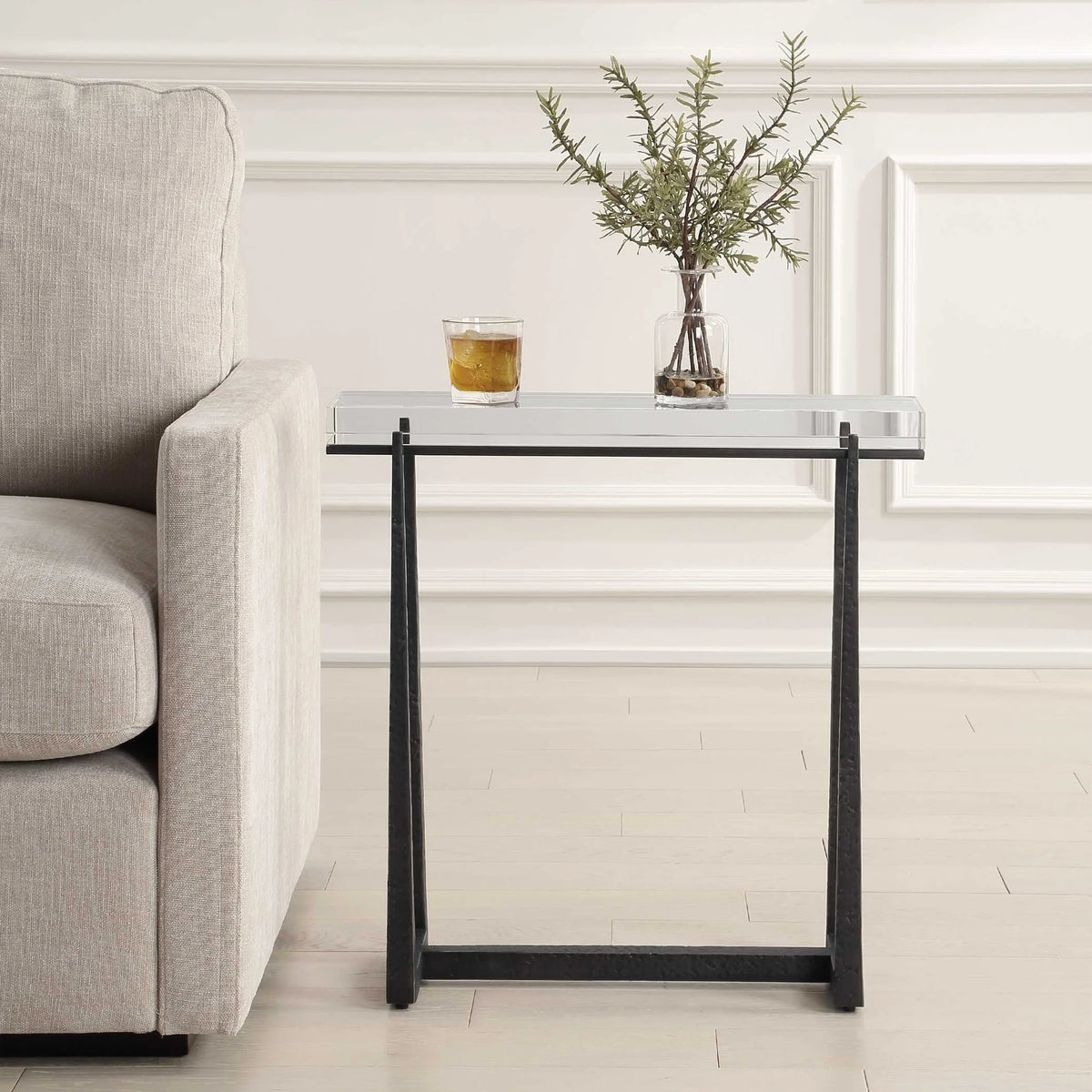 Accent Table