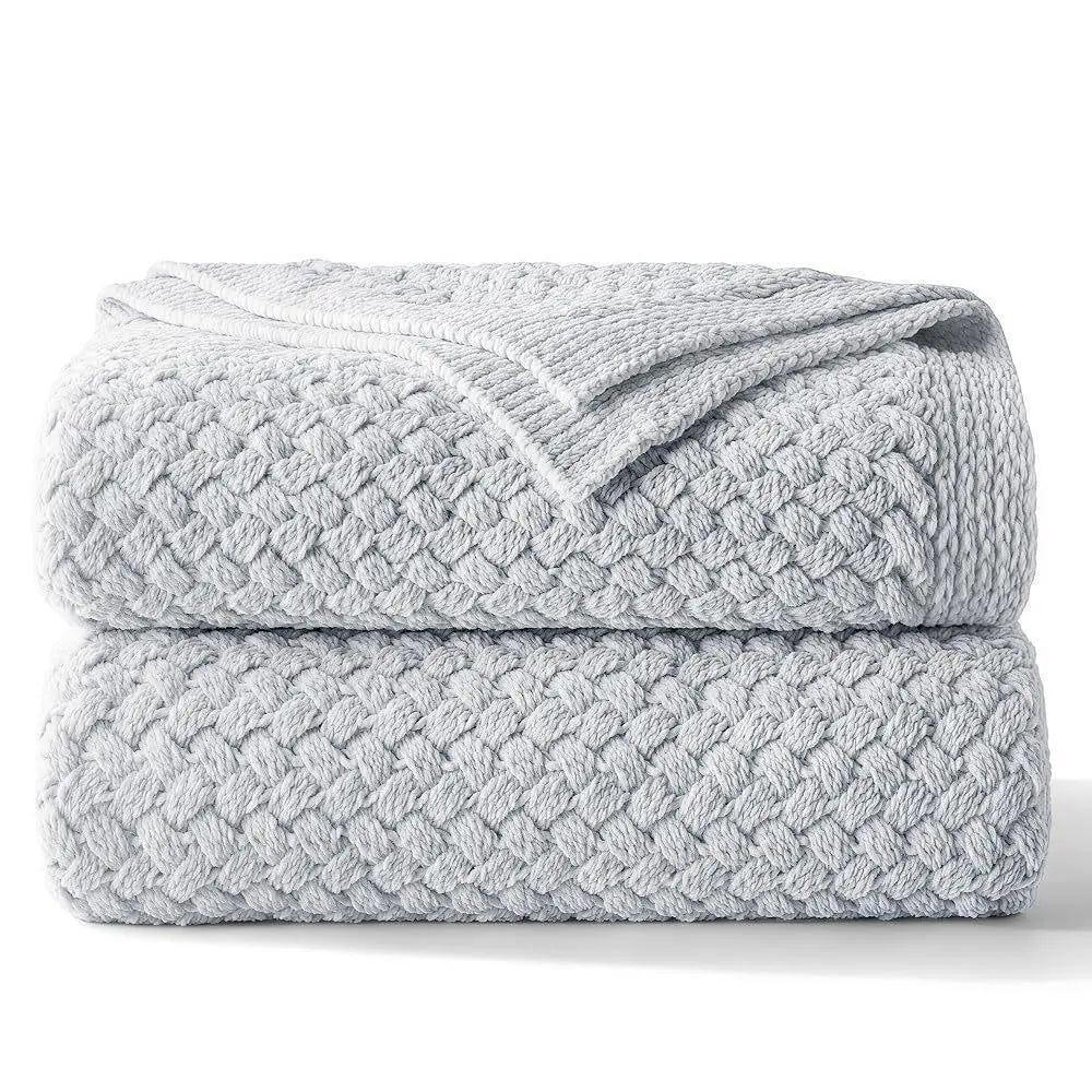 【Backtoschoolday】Whale Flotilla Chunky Chenille Knit Bed Blanket, Lightweight Breathable Summer Basket Woven Decorative Throw