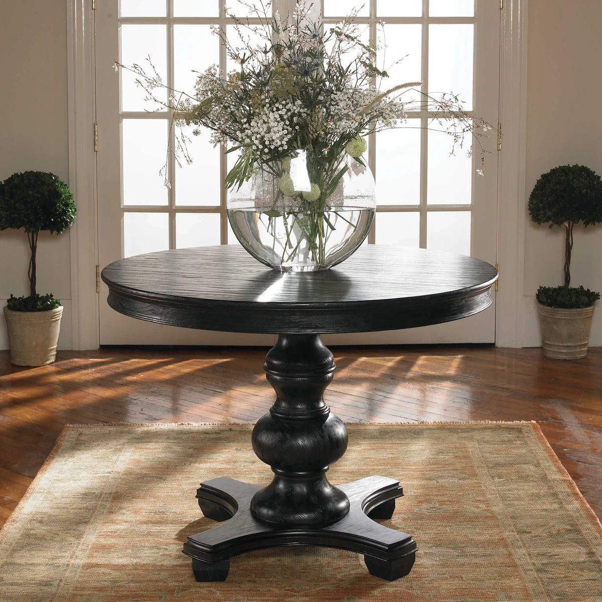 Wood Grain Round Table