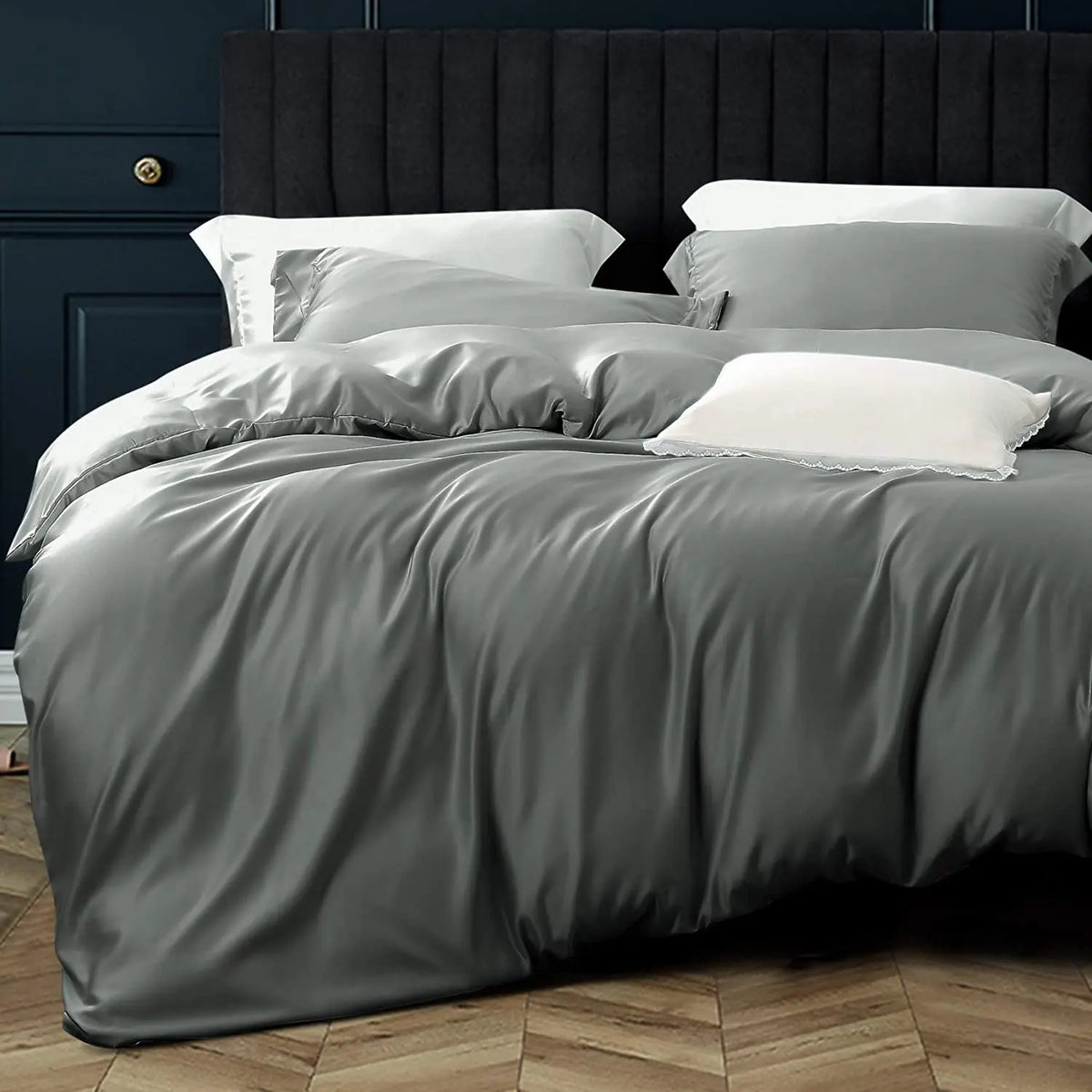 Satin Duvet Cover Set, Ultra Luxury and Soft with Hidden Zipper Design Comforter Cover Set 3 Pieces
