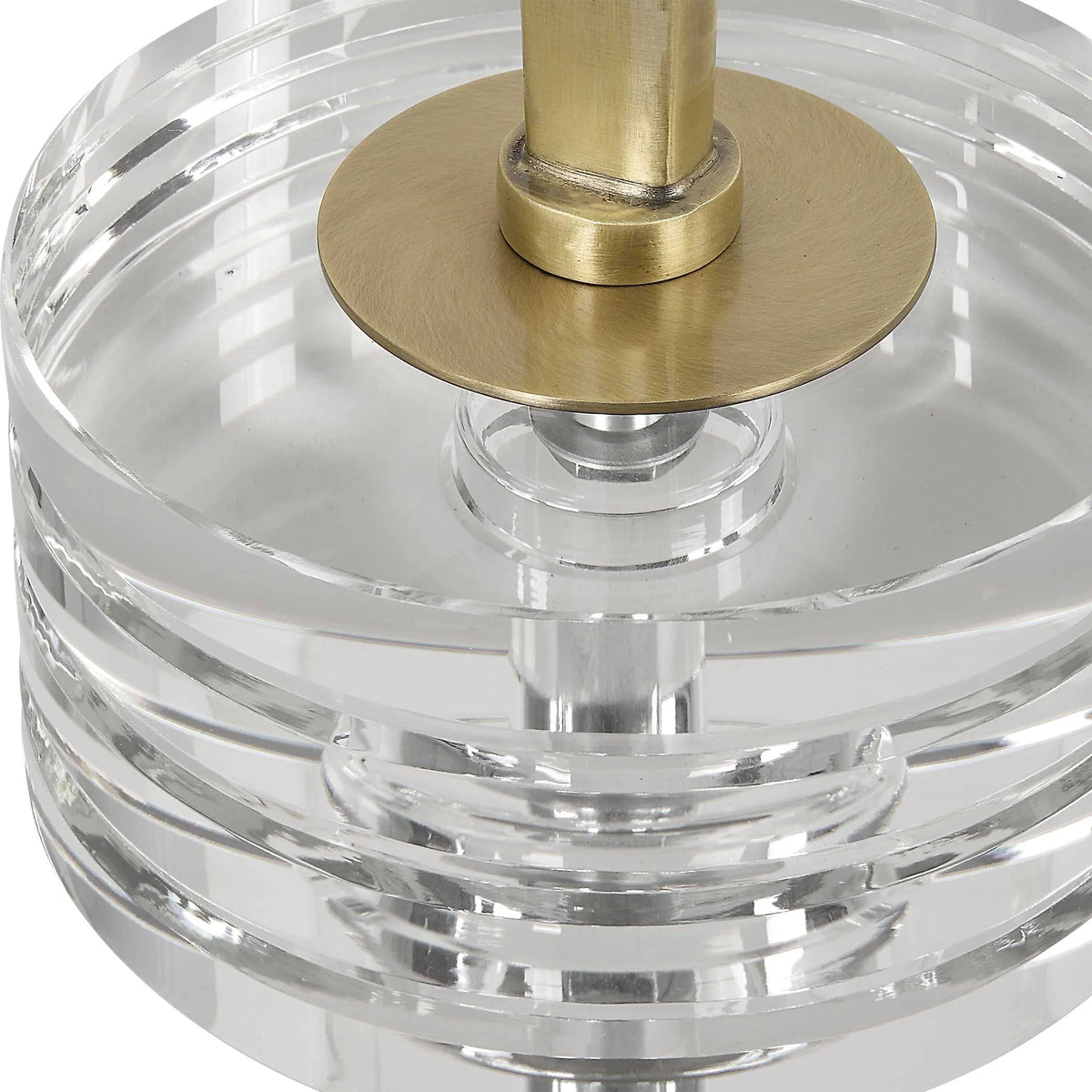 Ribbed Crystal Drink Table