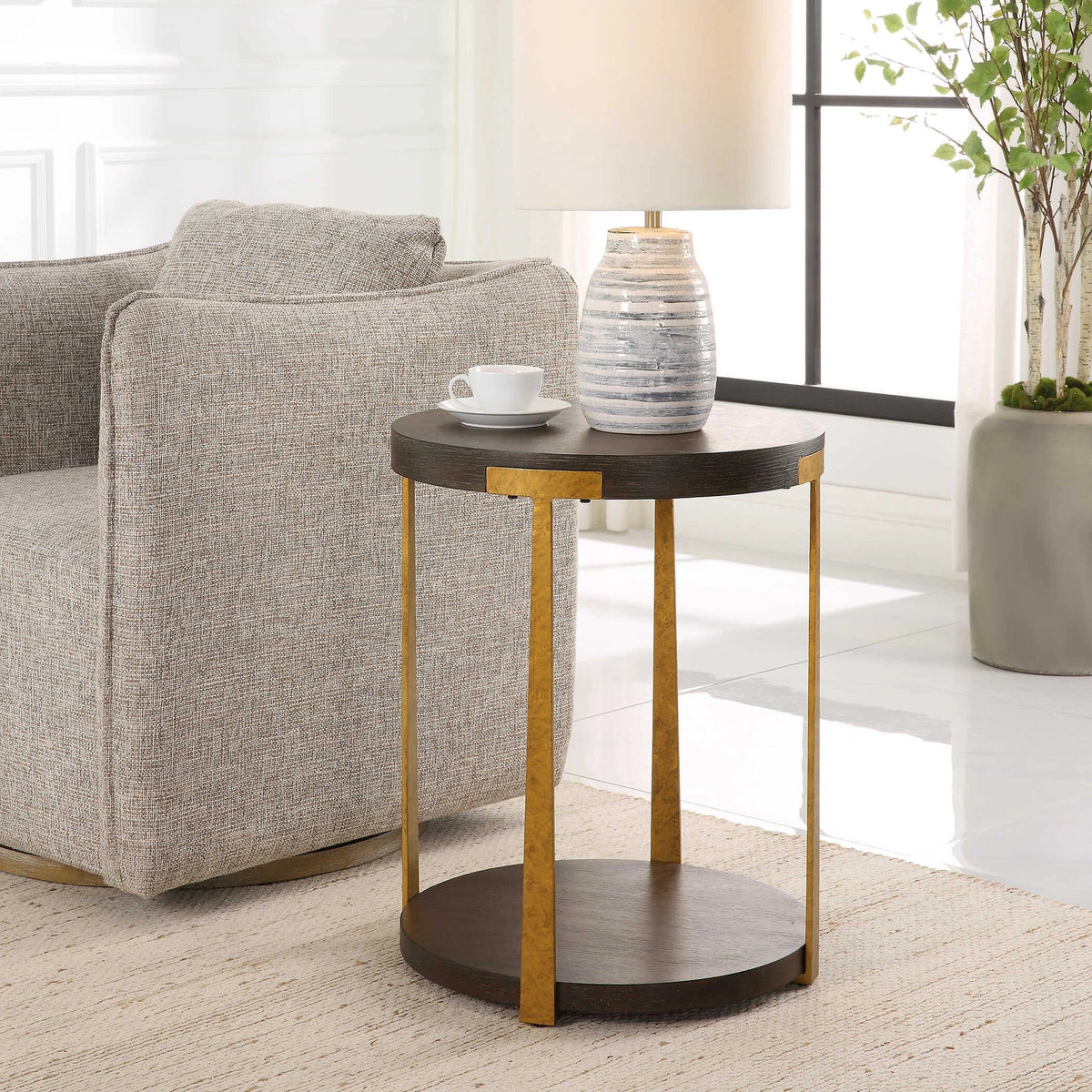 Round Coffee Oak Side Table
