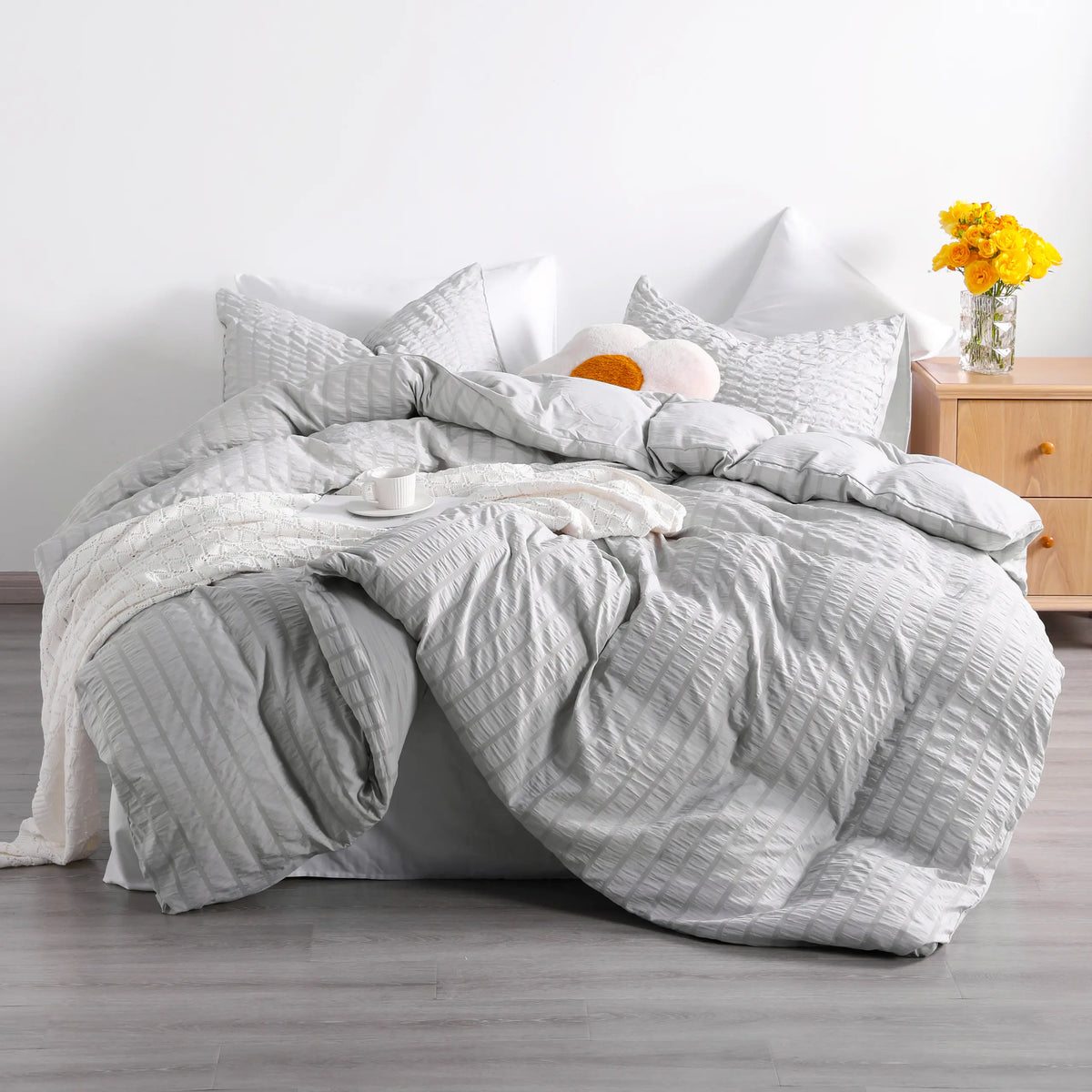 Bedsum Soft Bedding Set, Seersucker Textured Stripe Washed Microfiber Pattern Duvet Cover Set with Zipper Closure