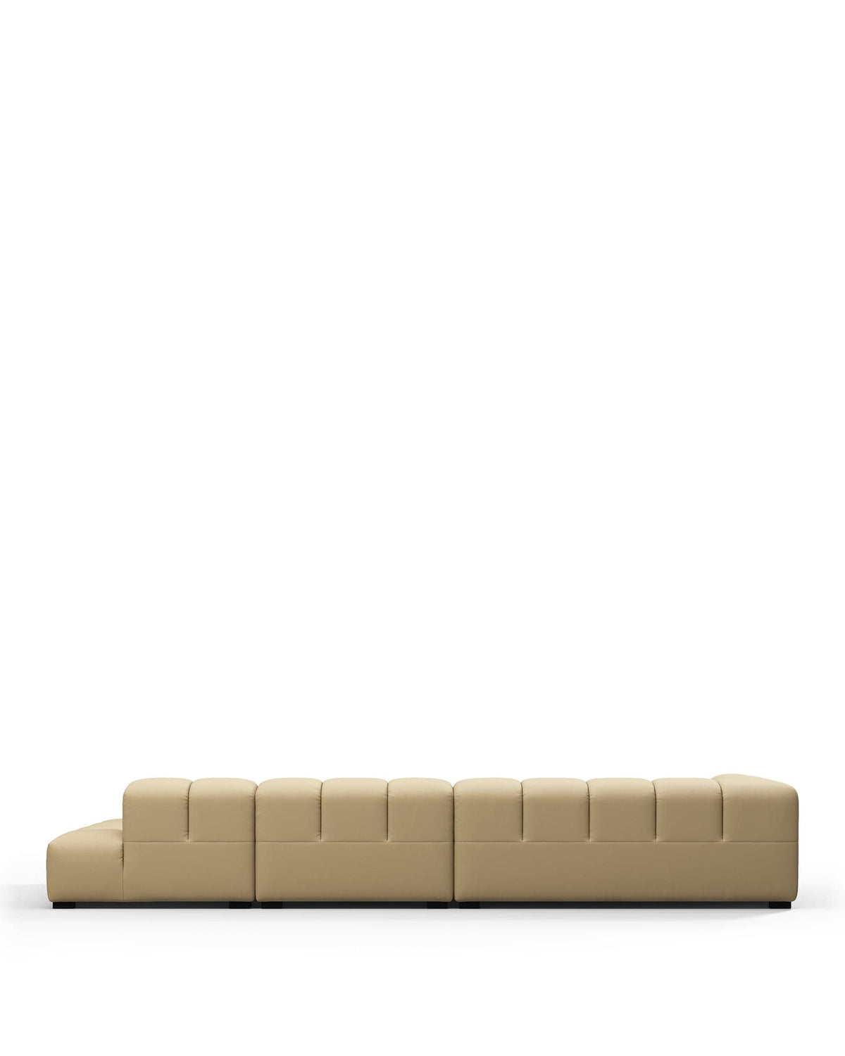 Tufty Outdoor Sectional with Spacious Right Chaise | Final Sale