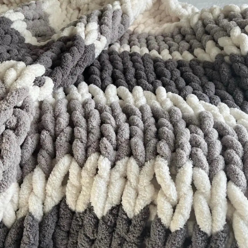 Cute Chunky Knit Blanket