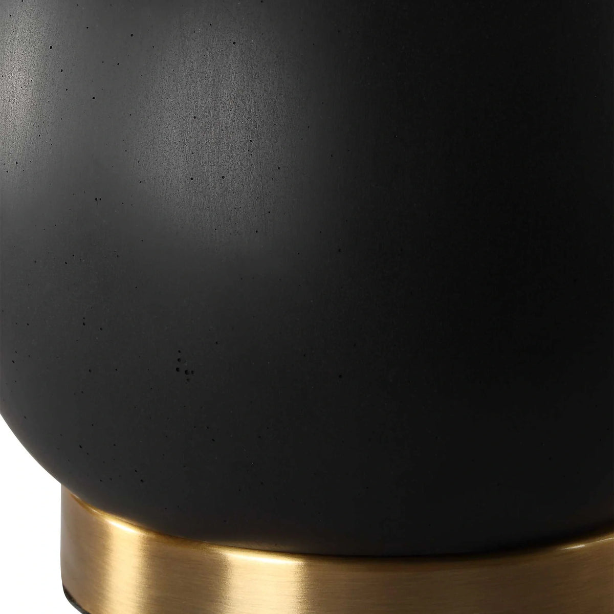 Black Stone Teardrop Table Lamp