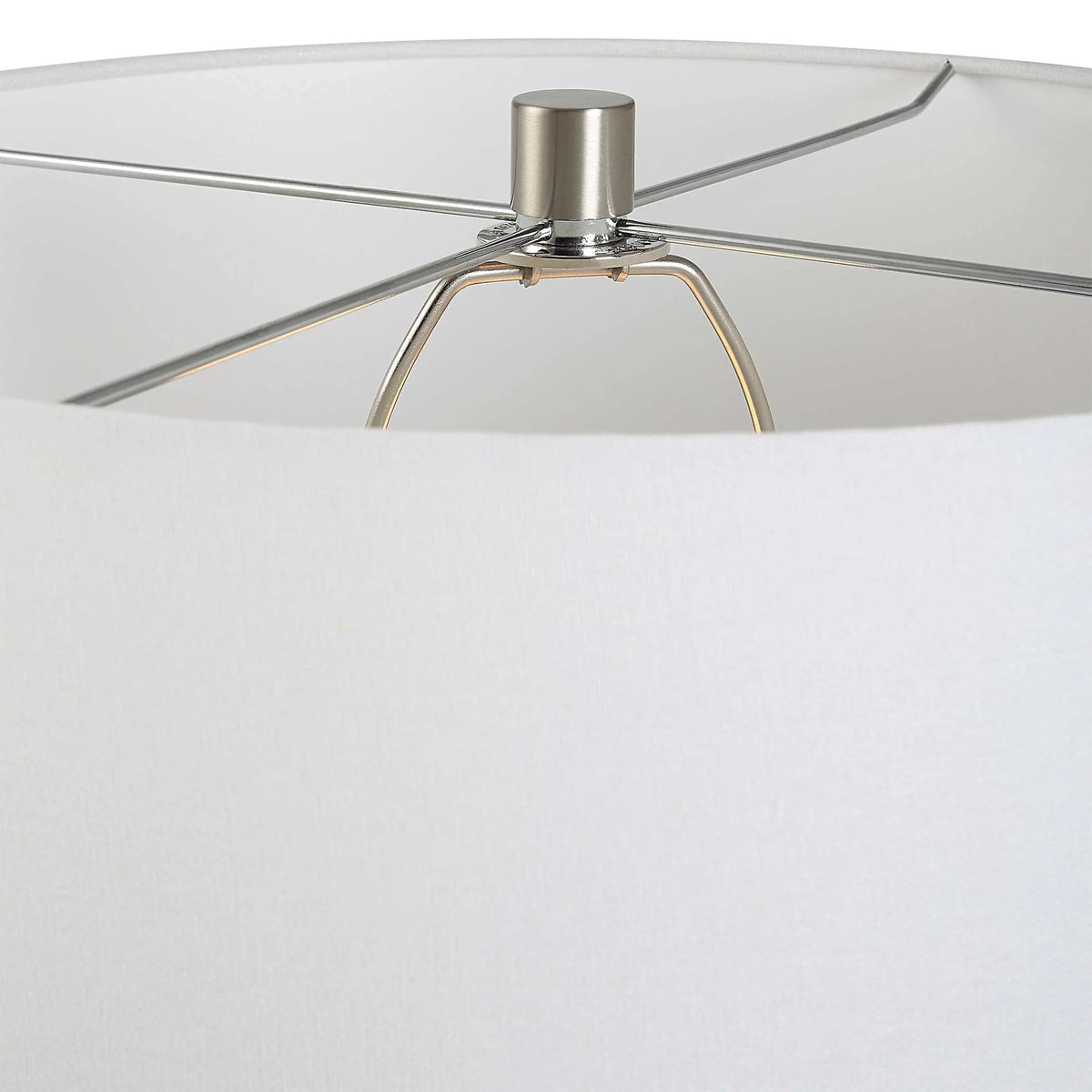 Scalloped Ceramic Table Lamp