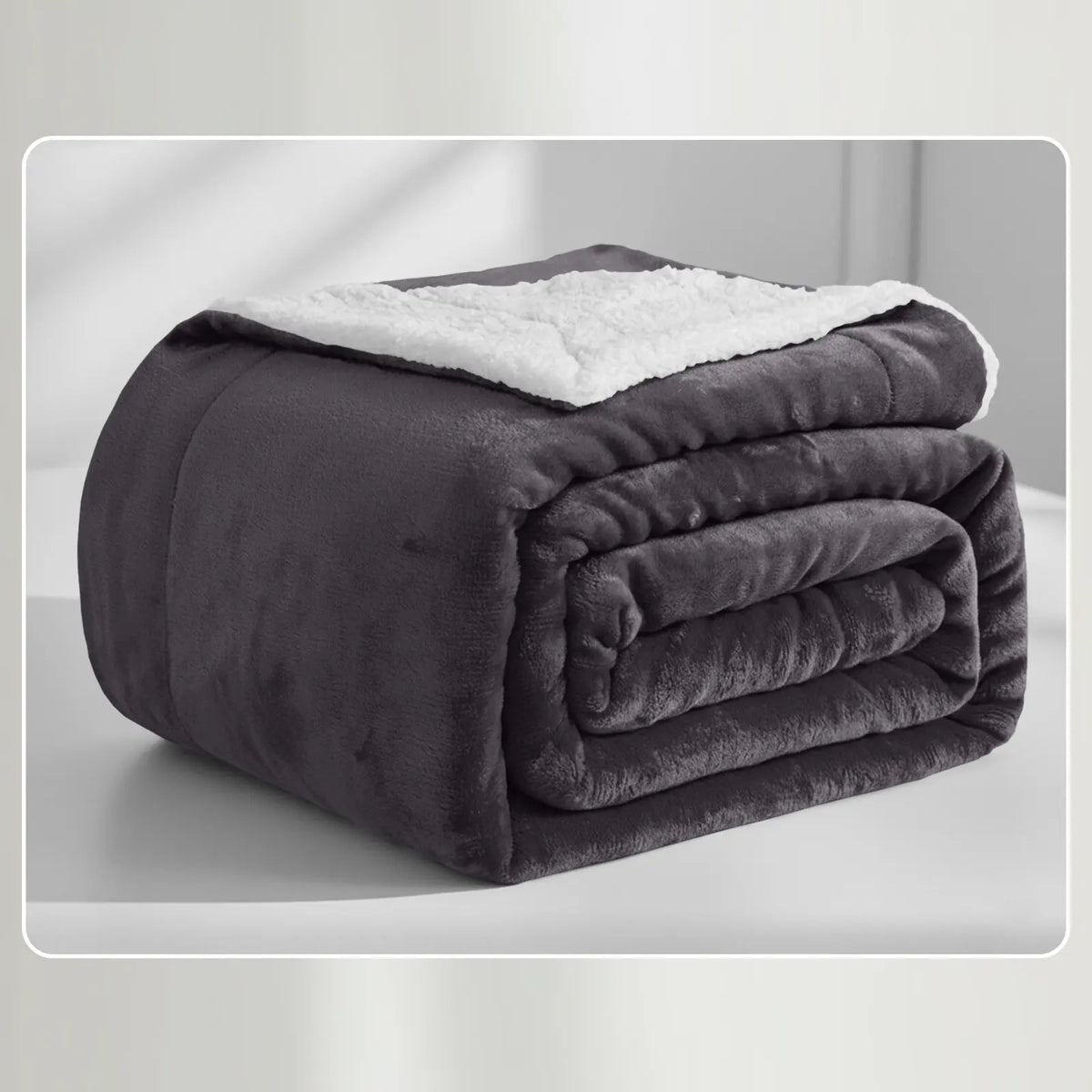 Soft Sherpa Fleece Throw Blankets - Dual-Layer Design with 230 GSM Fleece, 180 GSM Sherpa for Lightweight Warmth, Ideal for Relaxing Nights, Bed Layering; Available in Twin, Queen, King, Throw Sizes
