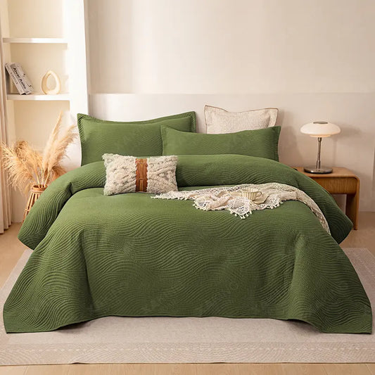 Xaking Solid Comforter Set | Ultrasonic Quilted Lightweight All-Season Bedding with Pillowcases | Six Colours, Twin to King
