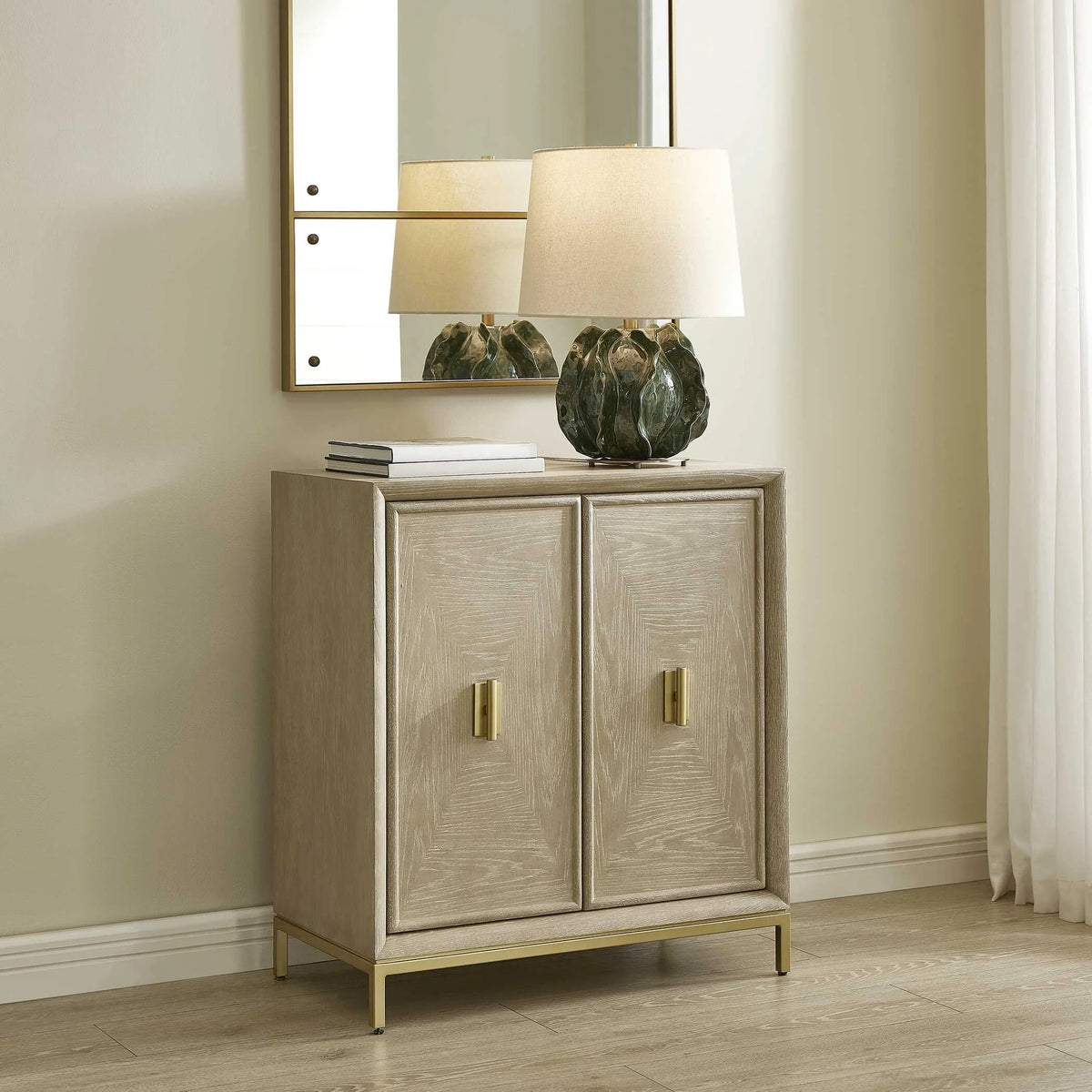Washed 2 Door Cabinet