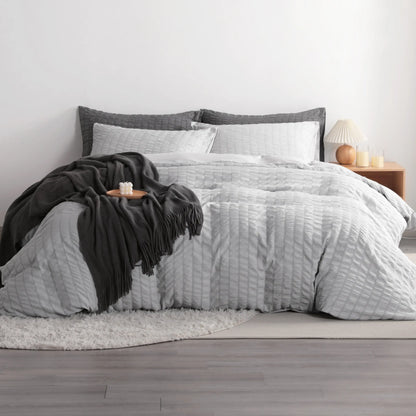 Ntbay Seersucker Duvet Cover Set | Oeko-Tex Certified Textured Microfibre, Zipper & Corner Ties | Eight Colours, Twin to King