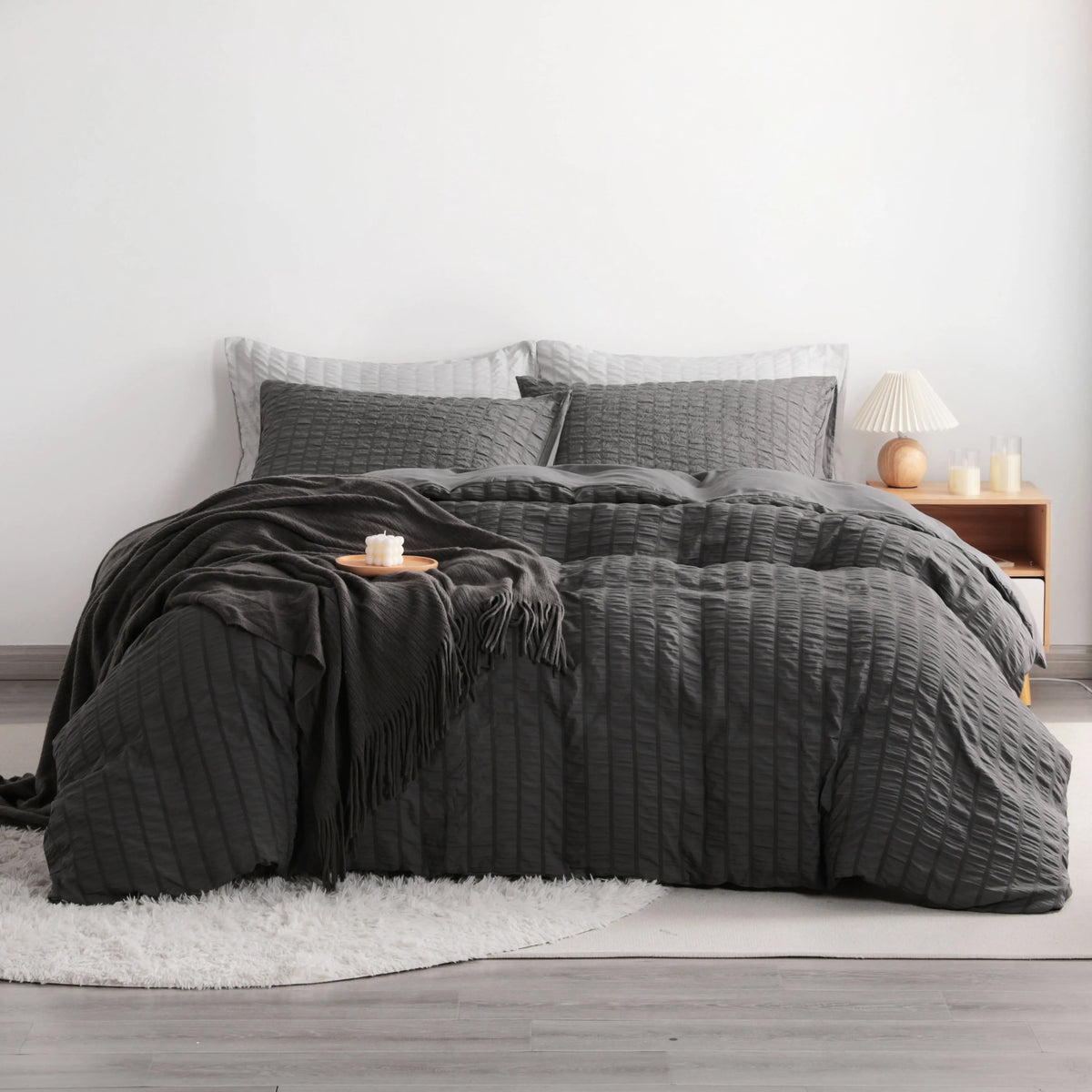 Ntbay Seersucker Duvet Cover Set | Oeko-Tex Certified Textured Microfibre, Zipper & Corner Ties | Eight Colours, Twin to King