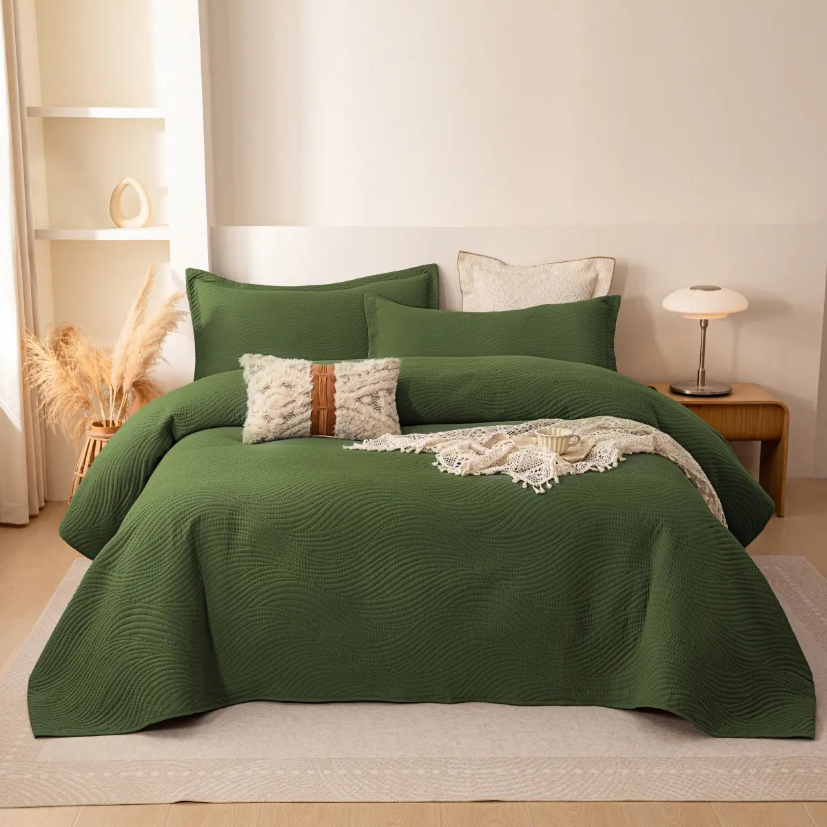 Xaking Solid Comforter Set | Ultrasonic Quilted Lightweight All-Season Bedding with Pillowcases | Six Colours, Twin to King