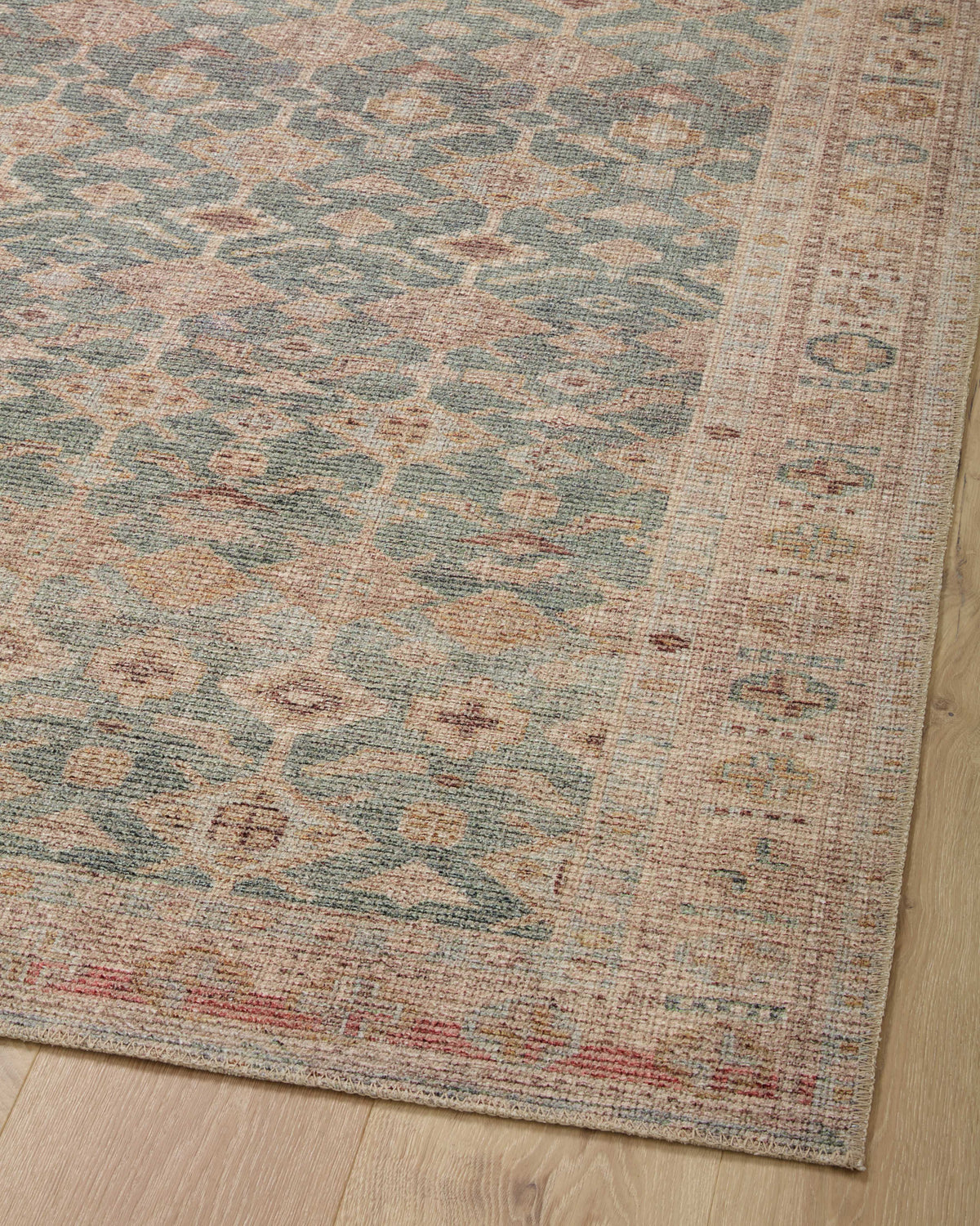 Angela Rose x Loloi Aubrey Round Area Rug