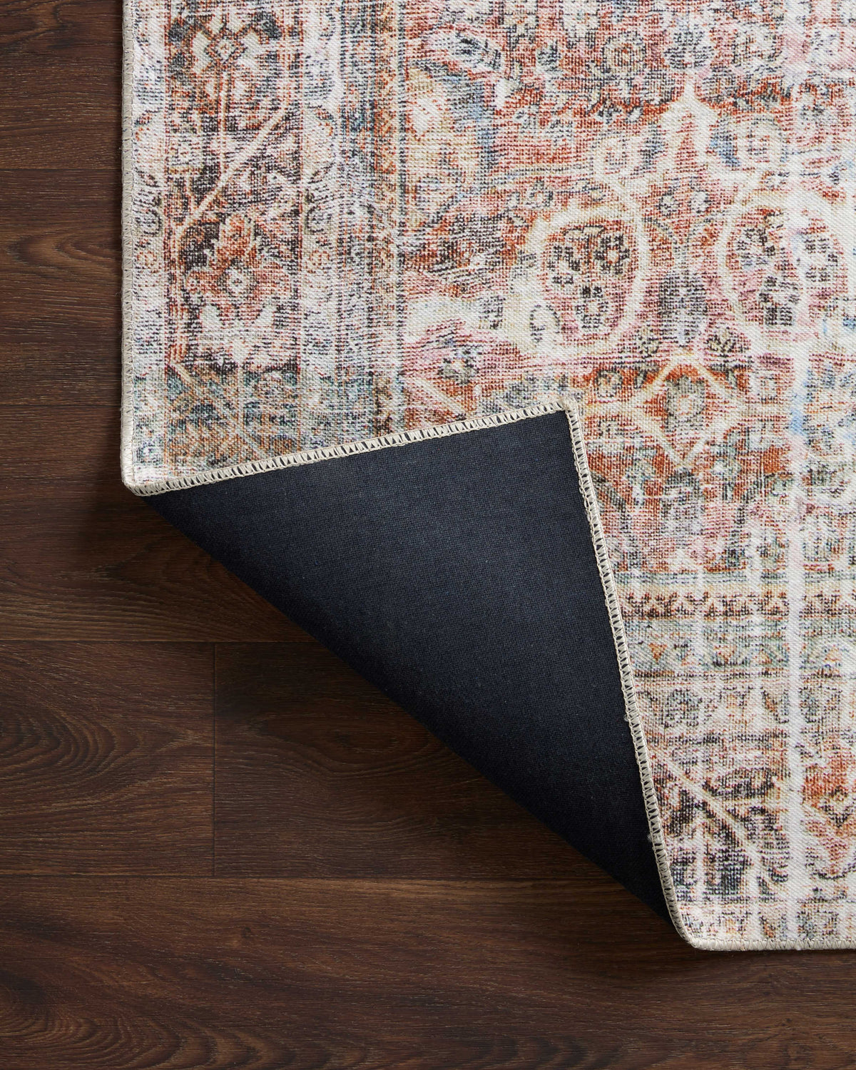 Loloi adrian accent rug
