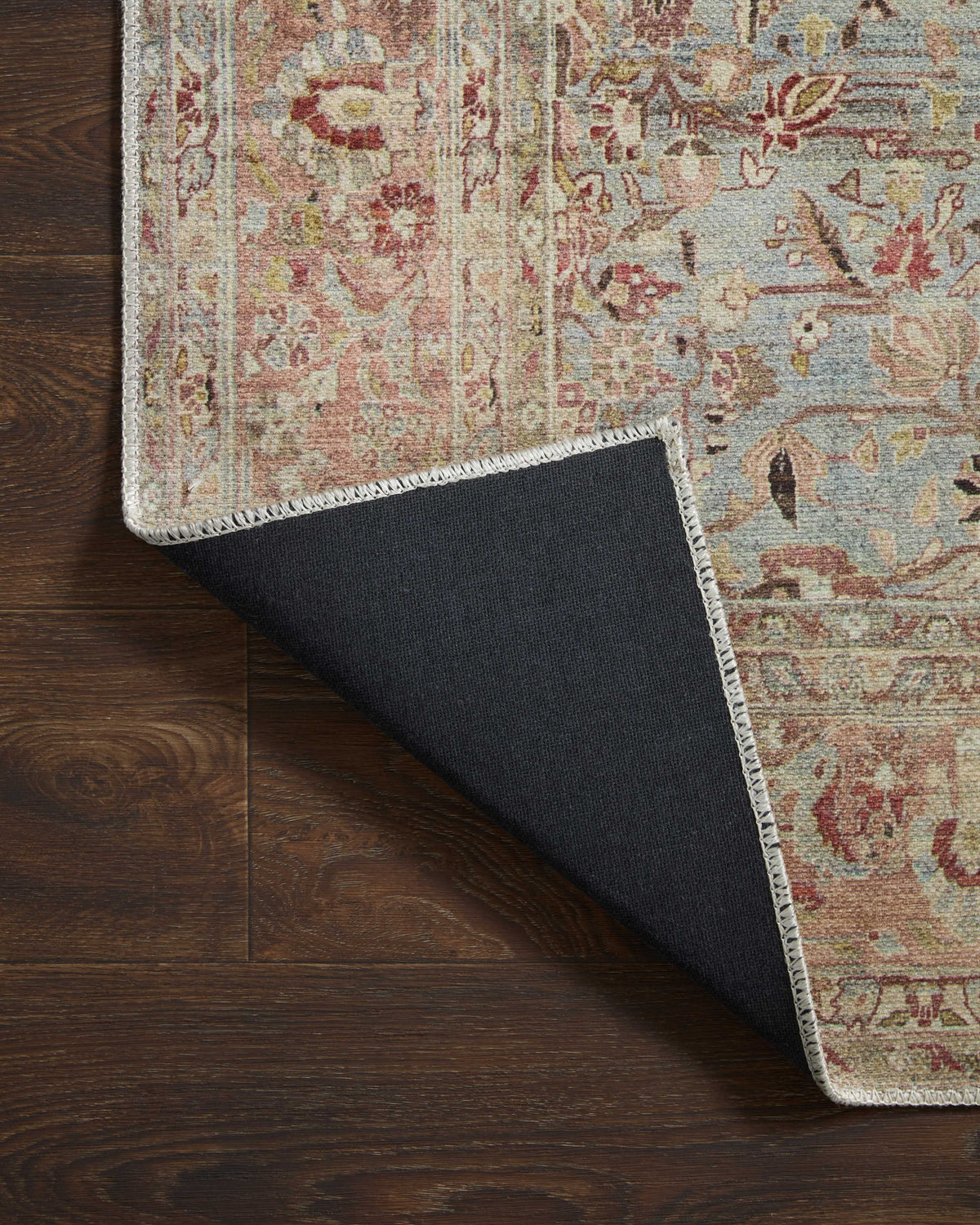 Loloi adrian accent rug