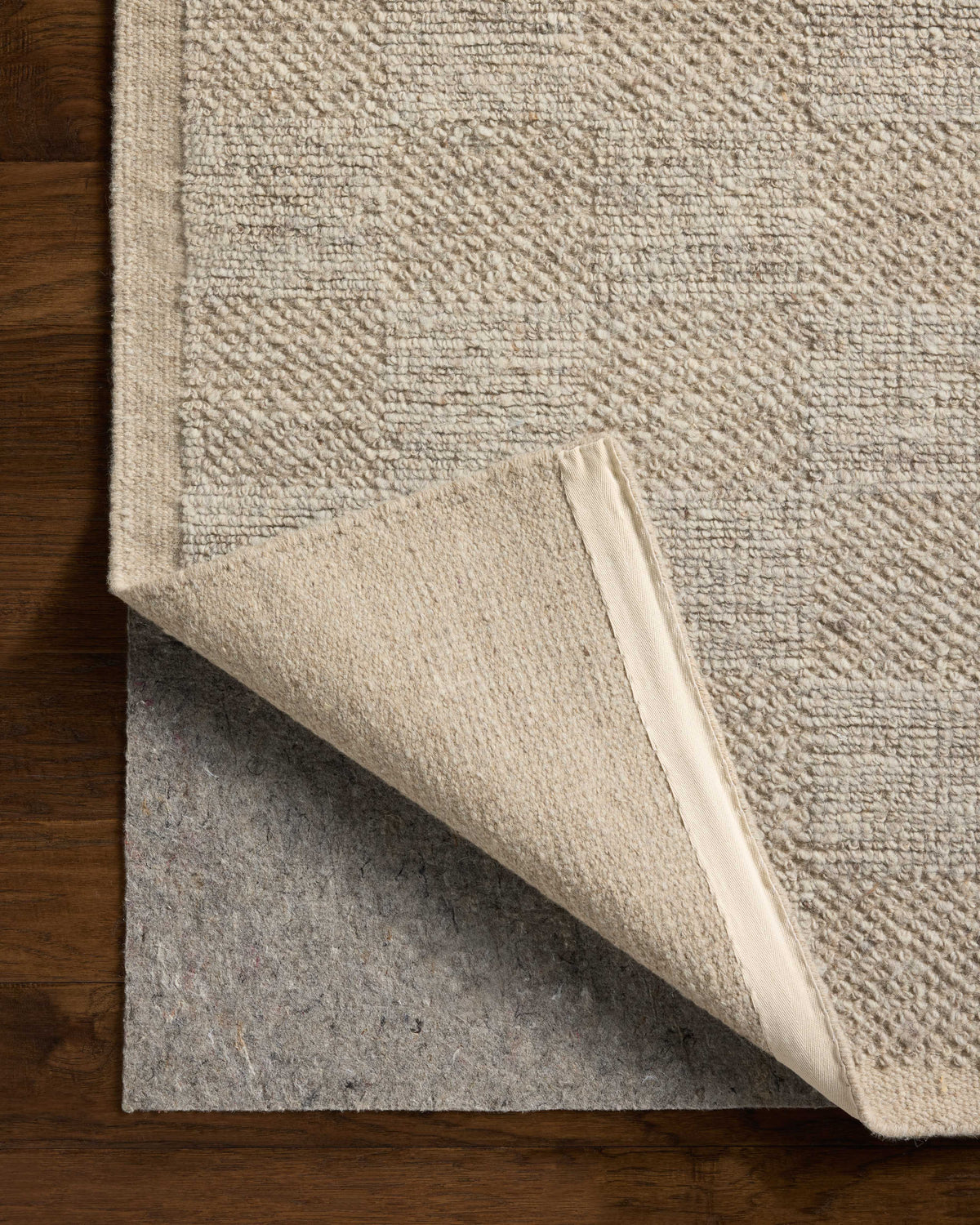 Loloi alina accent rug