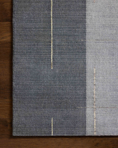 Loloi alistair accent rug