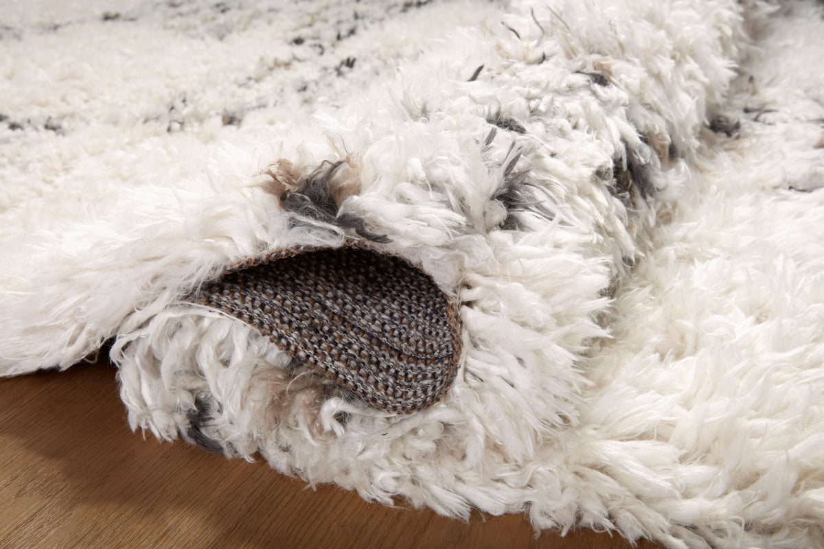Angela Rose x Loloi Amira 18" x 18" Sample Rug
