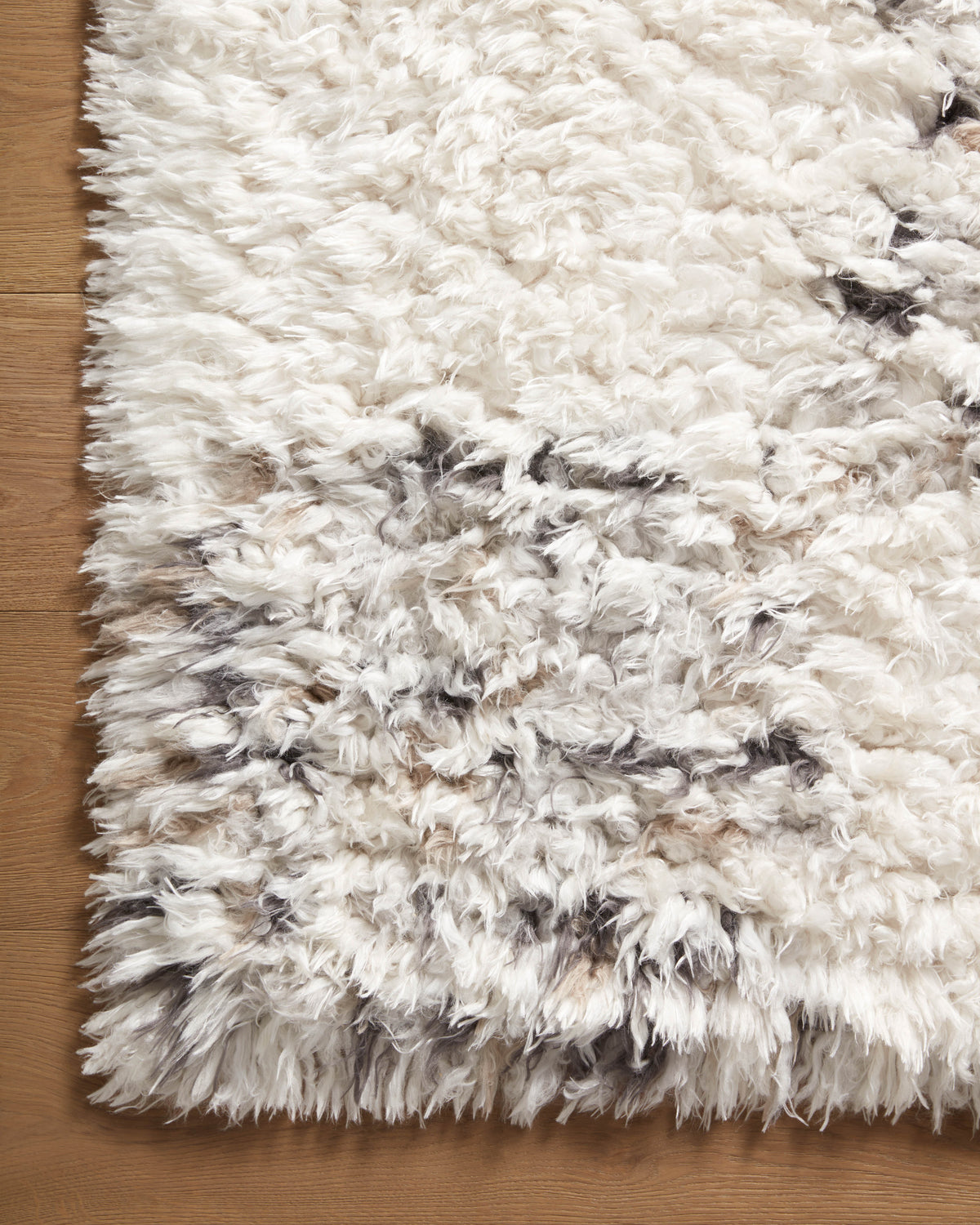 Angela Rose x Loloi Amira 18" x 18" Sample Rug