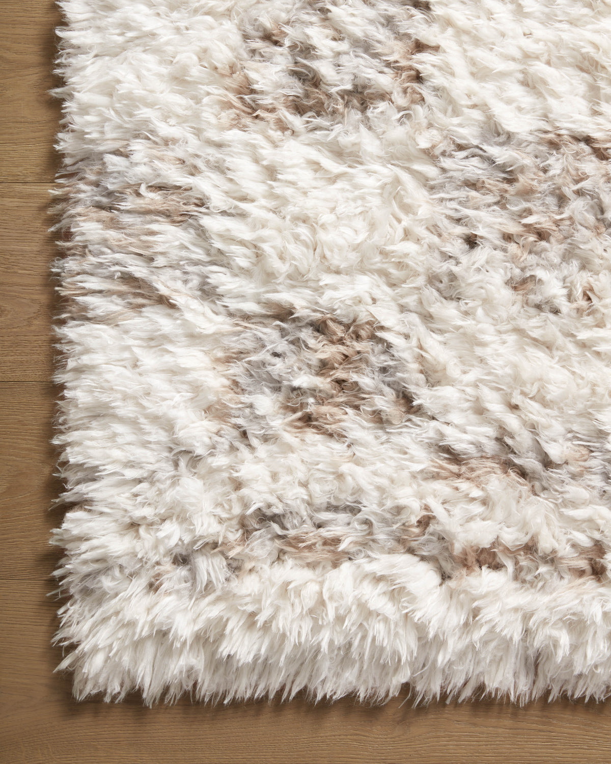 Angela Rose x Loloi Amira Accent Rug