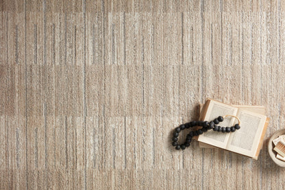 Loloi arden 18" x 18" sample rug