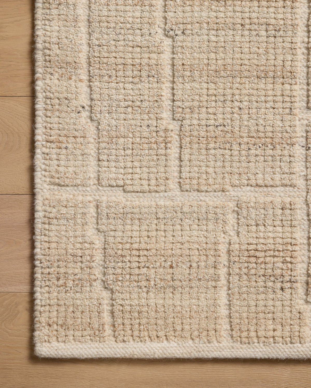 Loloi asha accent rug