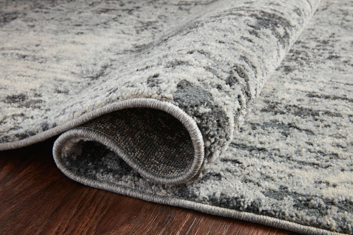 Loloi austen 18" x 18" sample rug