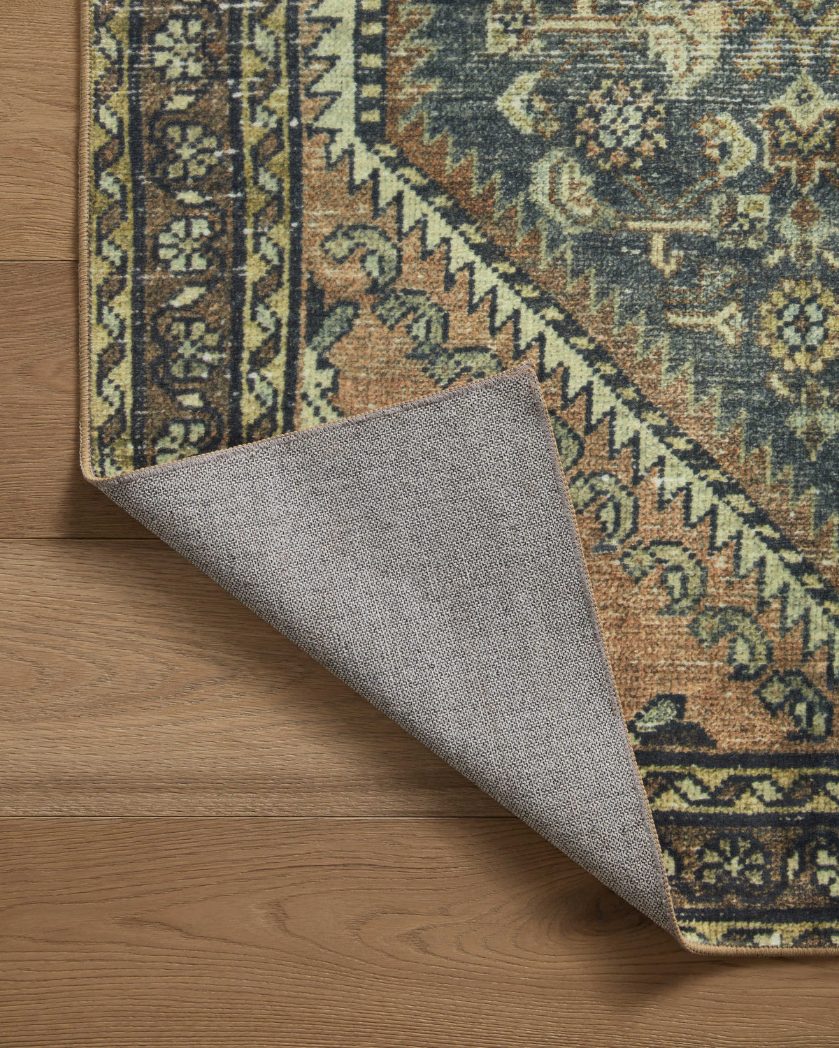 Magnolia Home by Joanna Gaines x Loloi Banks 18" x 18" Sample Rug
