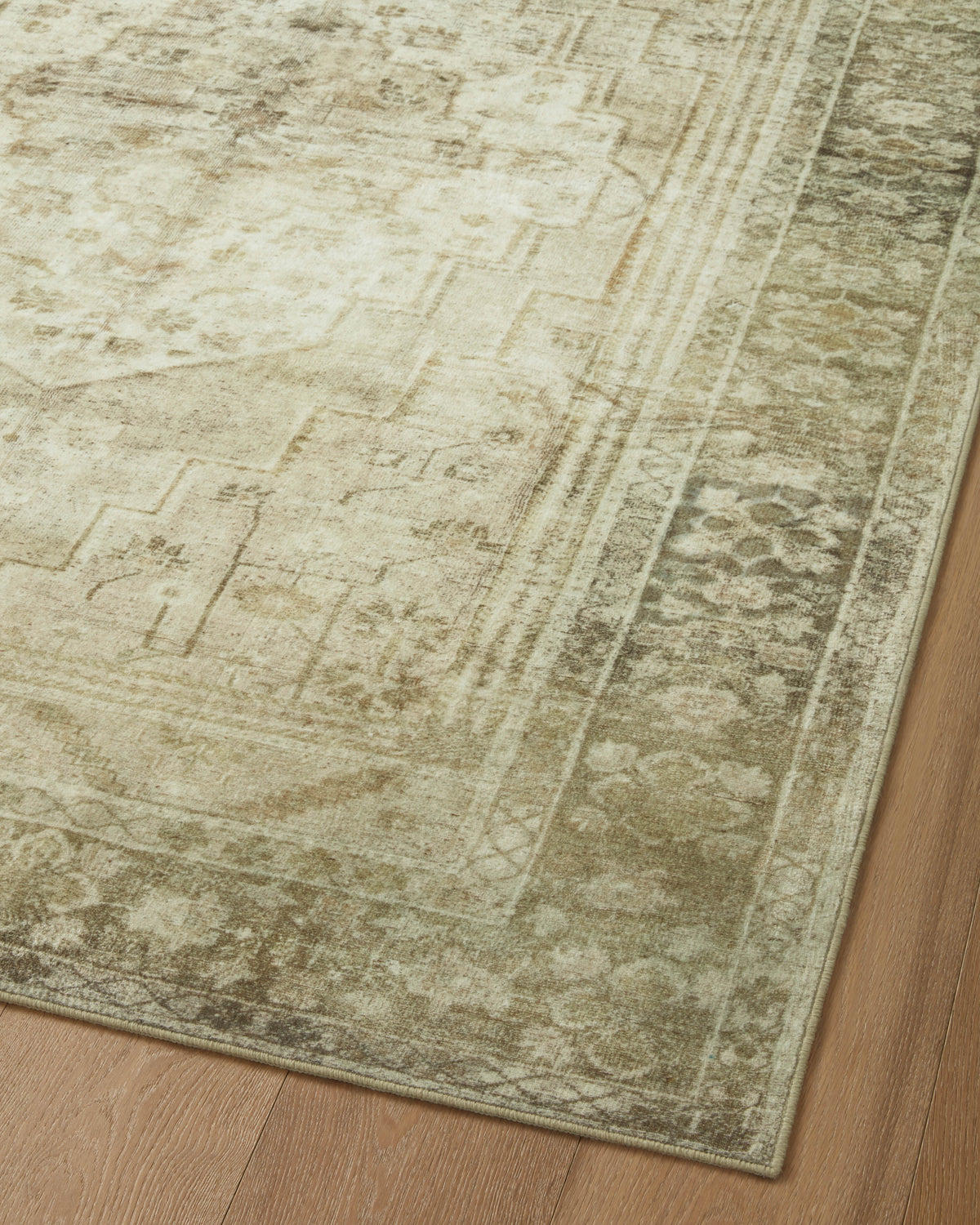 Magnolia Home by Joanna Gaines x Loloi Banks 18" x 18" Sample Rug