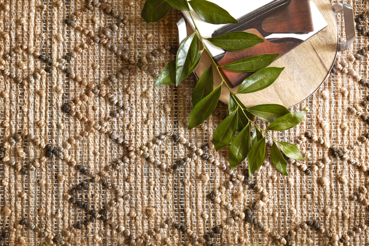 Loloi beacon 18" x 18" sample rug