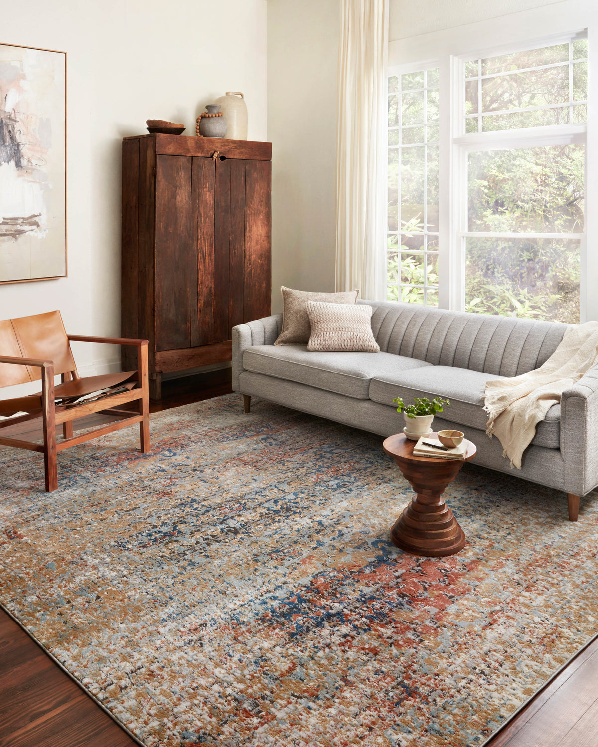 Loloi Bianca 18" x 18" Sample Rug