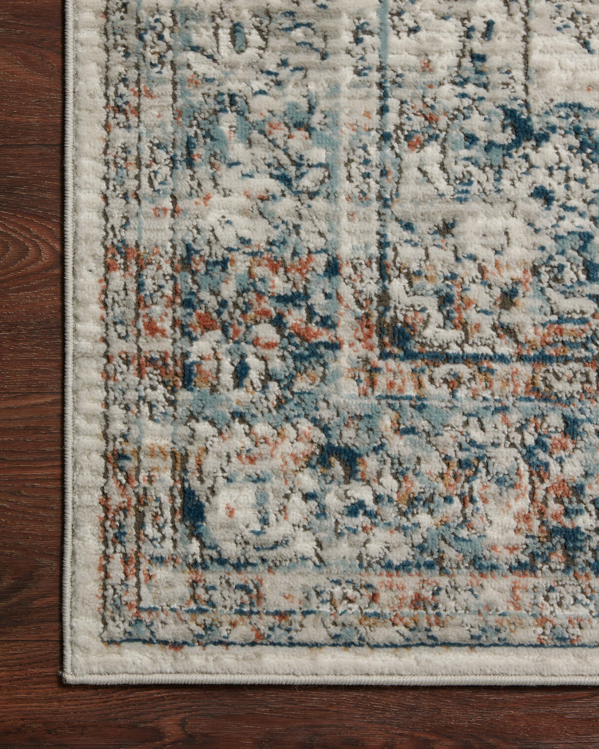 Loloi Bianca Accent Rug