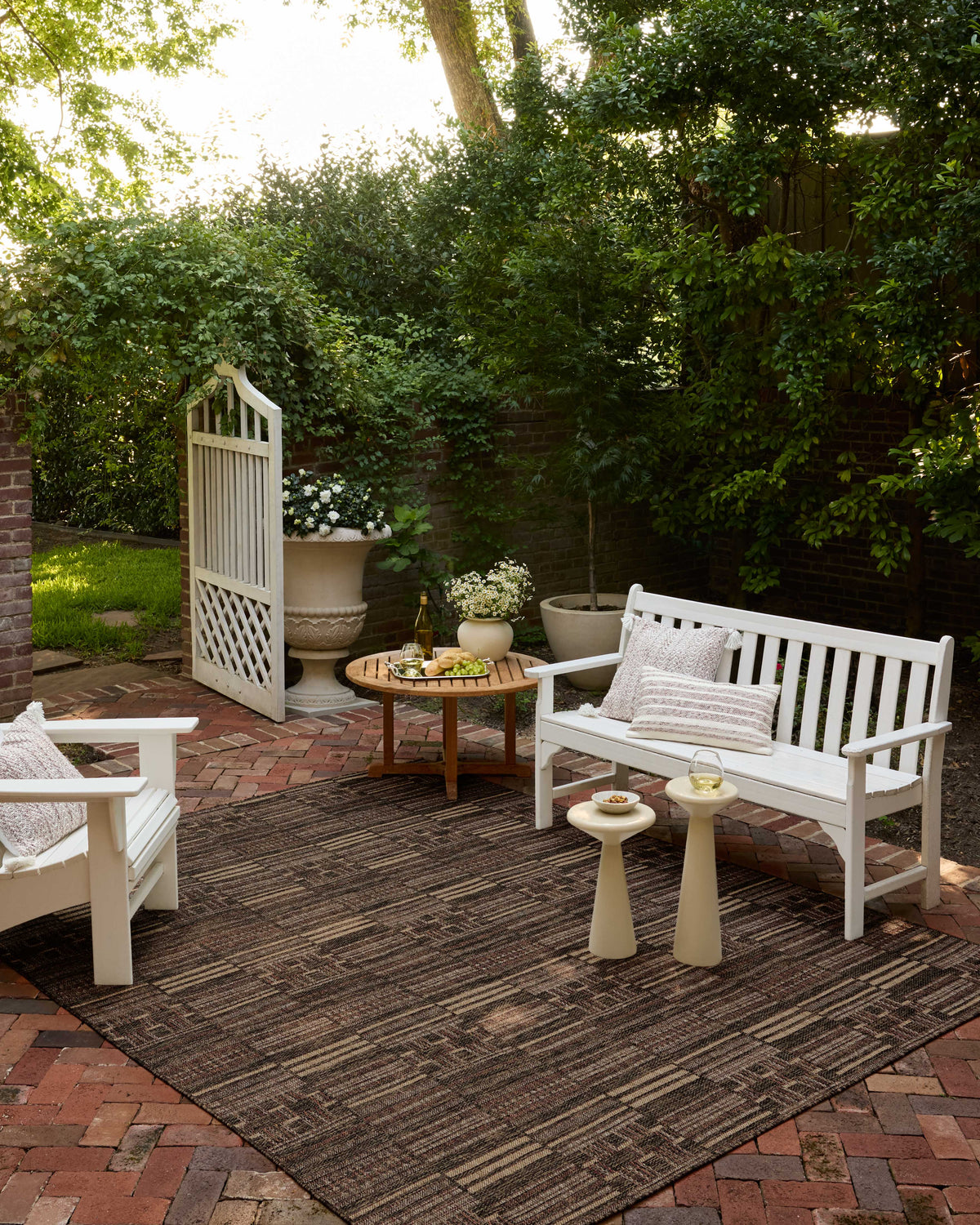 Loloi Birch 18\" x 18\" Indoor/Outdoor Sample Rug