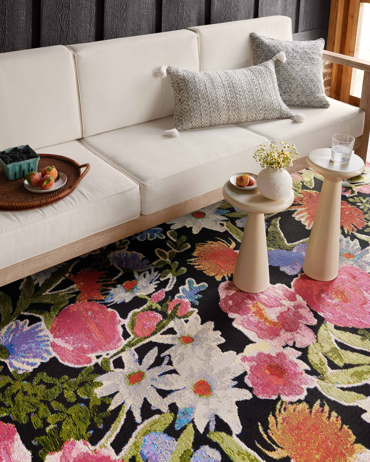 Loloi Botanical 3\'-3\" x 3\'-3\" Round Accent Rug