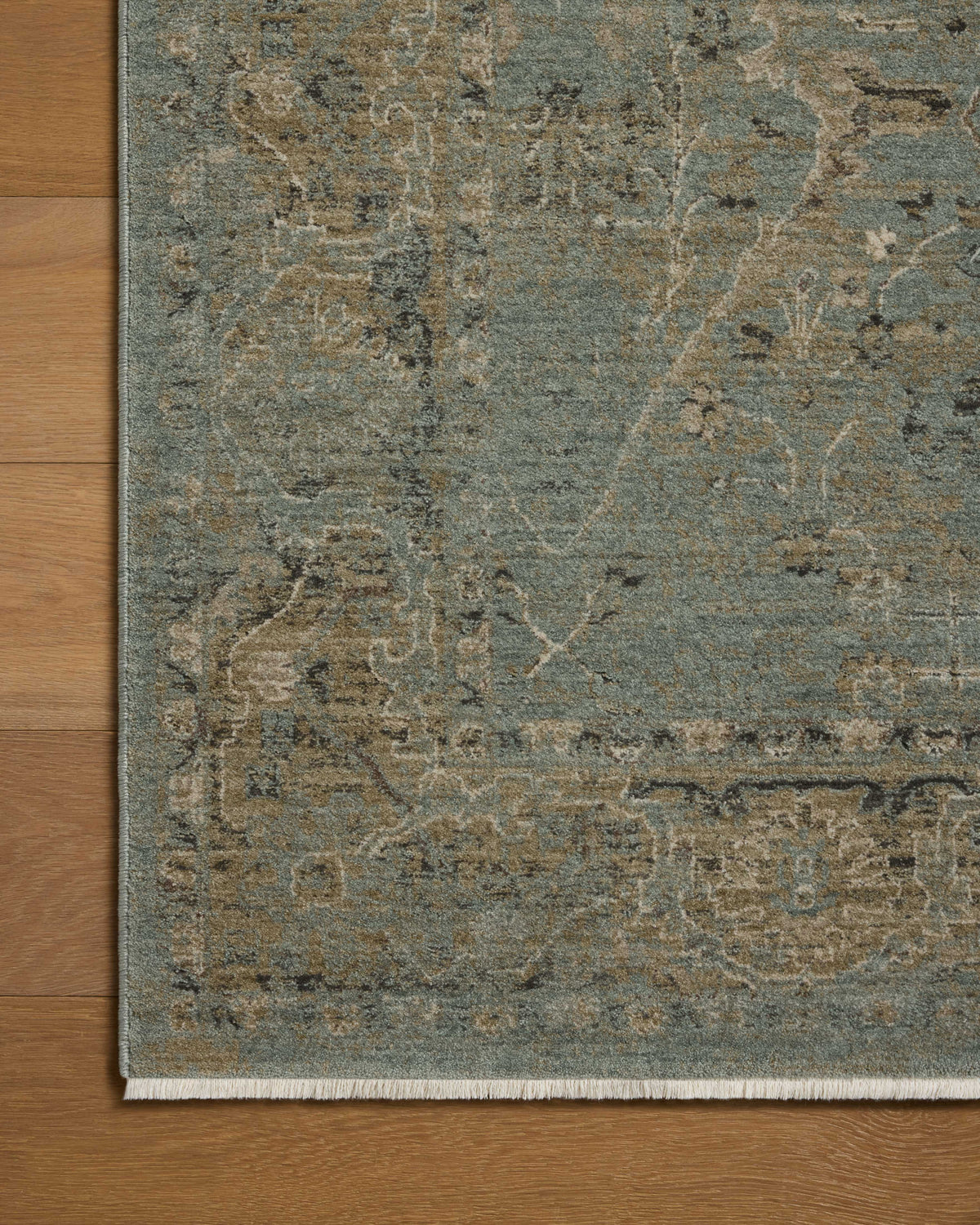 Loloi Briar Round Area Rug